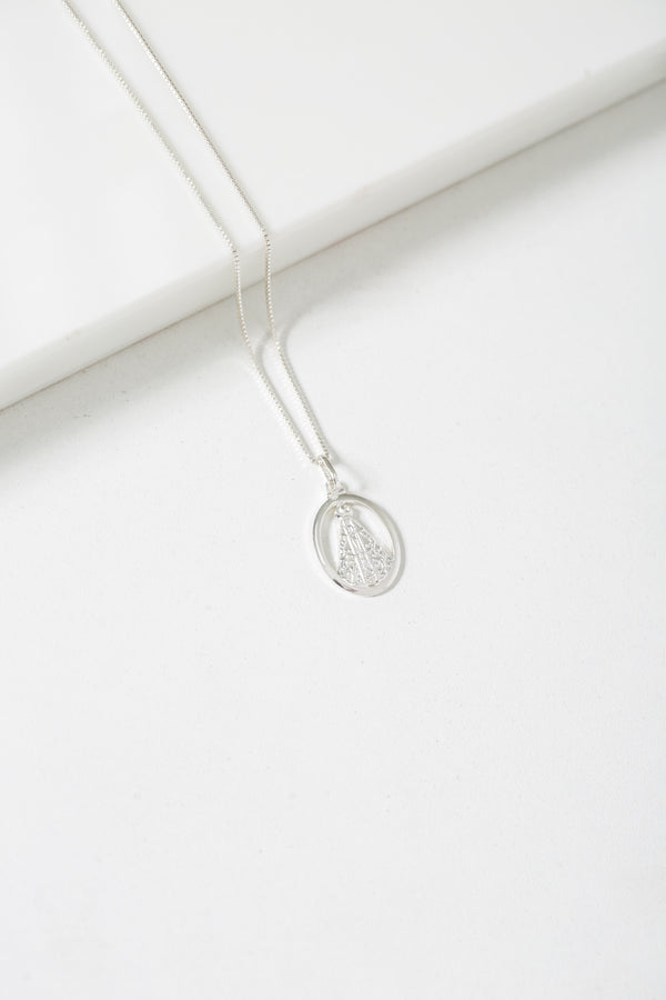 Colar Veneziana em Prata 925 com Pingente Nossa Senhora Aparecida Oval 16x30mm – Kayro Joias