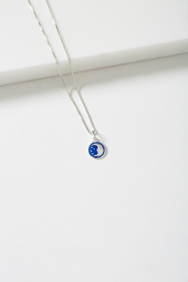 Colar Veneziana em Prata 925 com Pingente Lua e Estrelas Azul 11x11mm – Kayro Joias